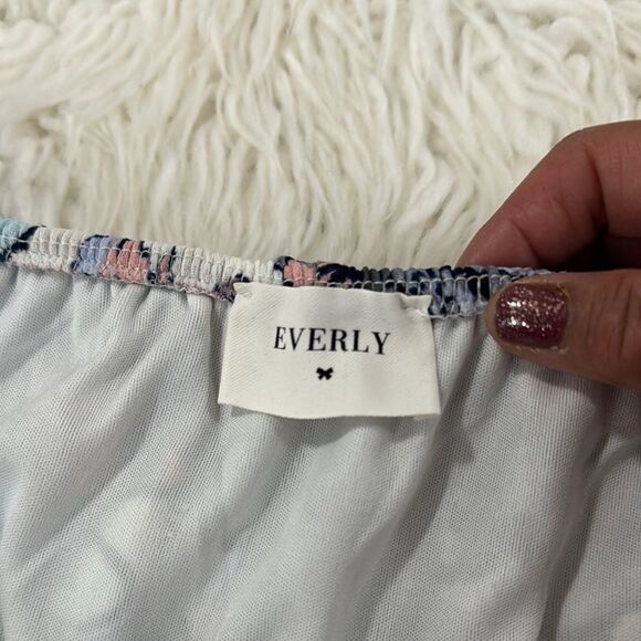 EVERLY Floral Off-Shoulder Dress Size L - Picture 6 of 9